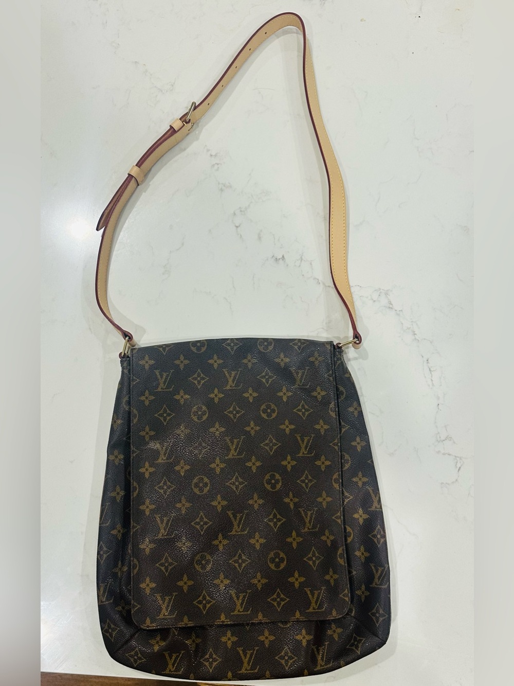 Louis Vuitton Monogram Musette GM Crossbody in Brown with Natural Vachetta Trim
